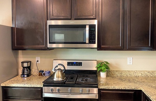 Tuscano House | Spacious 4BR Retreat Near Cardinal State Farm Stadium & Westgate