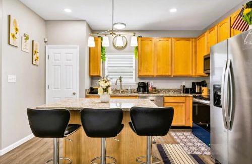 St. Louis House | Spacious 4BR Retreat Near Tower Grove, SLU and Attractions!