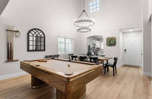 North Las Vegas House | Spacious 5 BD Home w/Theater, Billiard, and More!