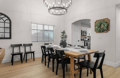 North Las Vegas House | Spacious 5 BD Home w/Theater, Billiard, and More!