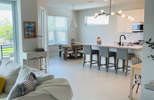 South Island House | Spacious 5-bedroom house w/Elevator, Canal, and heated pool Fort Myers Beach