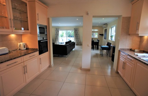 Vale do Garrao Villa | Spacious 5 bed with pool (heatable) in Vale do Garrao