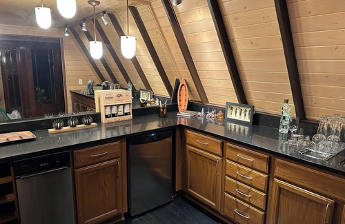 Eagle River Cabin | Spacious 5-bedroom A frame cabin with AC, on a 5 lake chain in Eagle River