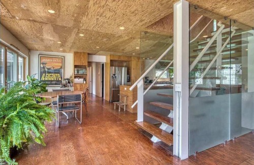 Springs House | Spacious 5-BR 4-Bath Pool in East Hamptons