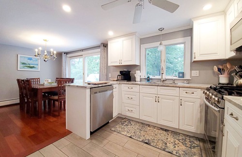 South Orleans House | SPACIOUS 5 BR SOUTH ORLEANS HOME NEAR BEACHES, GOLF & MORE IN BEAUTIFUL CAPE COD