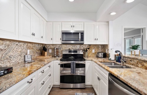 Key Allegro House | Spacious 5BR Canal Home with Pool in Key Allegro - Perfect Rockport Getaway