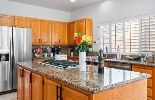 Green Valley North House | Spacious 5BR Henderson Home w/Pool & Game Room