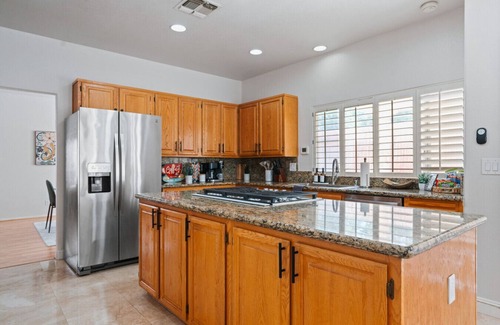 Green Valley North House | Spacious 5BR Henderson Home w/Pool & Game Room