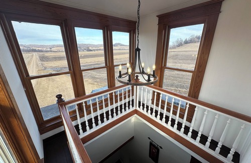 Sextonville House | Spacious 6-bedroom house in the hills of the Driftless Area