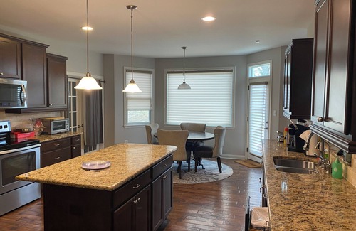 Indianapolis House | Spacious 6-bedroom house in brilliant Indianapolis with AC, WiFi