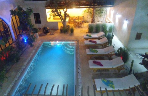 Agdal Villa | Spacious 6-Bedroom Villa in Marrakech with AC, WiFi & Heated Pool Option