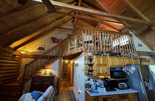 Crellin Cabin | Spacious 6BR Log Cabin Retreat with Pool, Hot Tub & Stunning Mountain Views