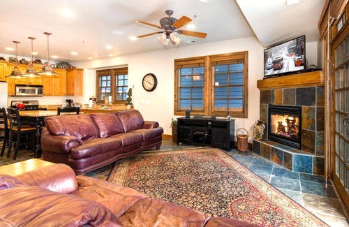 North Park City House | Spacious 8-Bedroom Park City Collection | Multi Unit Listing | Private Hot Tubs | Walk to Lifts and Main Street! PPS-1416/18