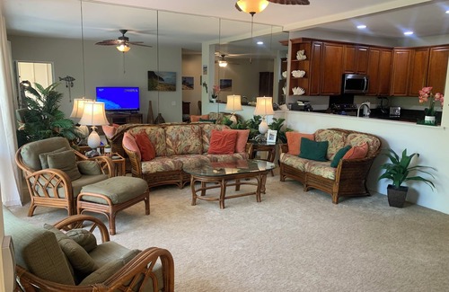 Poipu Condo | Spacious affordable 2br/2ba/3lanai remodeled condo, perfect location in Poipu!