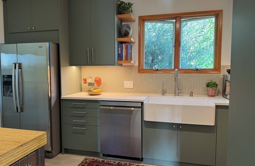 Silver Lake Condo | Spacious and airy Silverlake Treehouse with sweeping views.