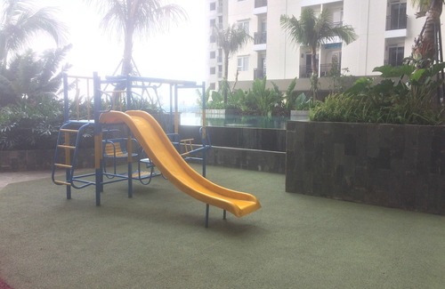 Depok Hotel | Spacious and Comfortable 2Br Cinere Resort Apartment