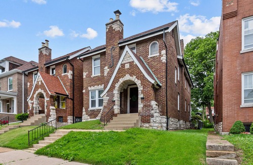 The Southampton House | ☆Spacious and Comfy☆Central Location☆Near Downtown