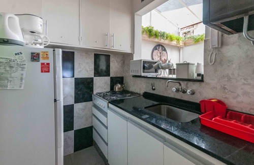 Palermo Apartment | Spacious and confy 1 Bdrm @ Botanic Garden - PalermonQueen Bed ideal for couples