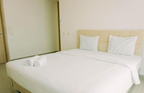 Tangerang Apartment | Spacious and Elegant 2BR with Private Lift at Hillcrest House Apartment By Travelio