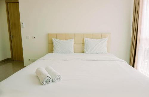 Tangerang Apartment | Spacious and Elegant 2BR with Private Lift at Hillcrest House Apartment By Travelio