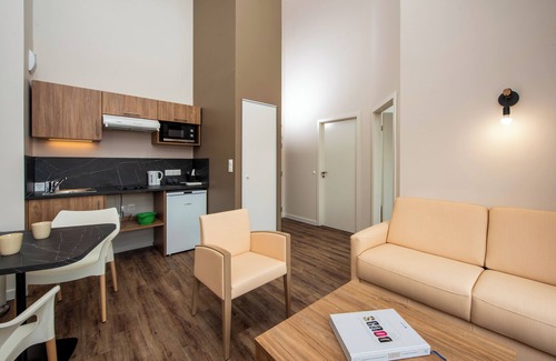 Besancon Condo | Spacious and peaceful, the T2 "COURBET" is ideal for 2 to 2 people.