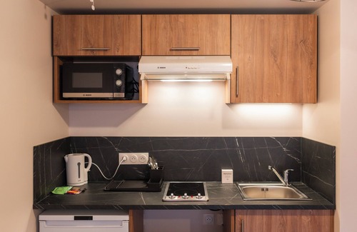 Besancon Condo | Spacious and peaceful, the T2 "VAUBAN" is ideal for 1 to 2 people.