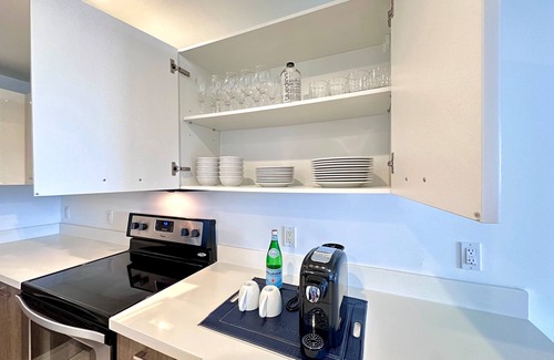 Bay Harbor Islands Apartment | Spacious and Comfortable 2BD Skyline Apt | Balcony, Kitchen and Daily Housekeeping