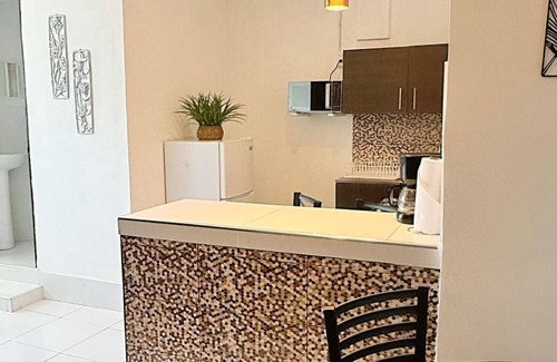 San Salvador Apartment | Spacious apartment well located in Colonia Escalon