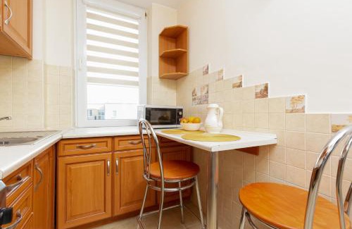 Saska Kepa Apartment | Spacious Apartment close to PGE Stadium in Warsaw by Noclegi Renters