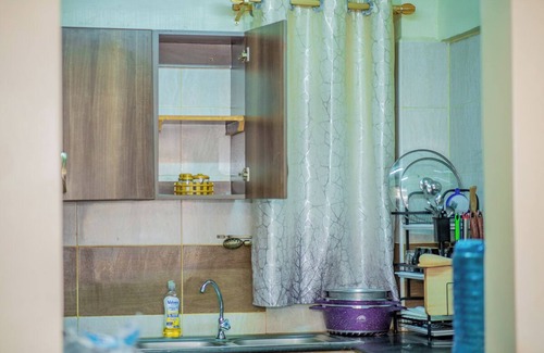 Nairobi House | Spacious Apartment - Flexible Self Check-In & Free Parking