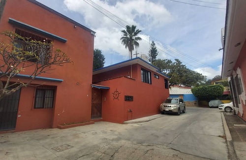 Ruta Independencia Apartment | Spacious Apartment in Oaxaca – Patio, Garage & Central Location