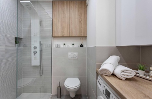 Zagreb Apartment | Spacious Apartment in Radnička Business Zone