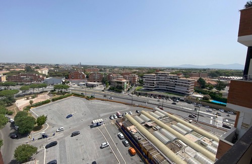 Zona XXIV Fonte Ostiense Apartment | Spacious apartment in Rome