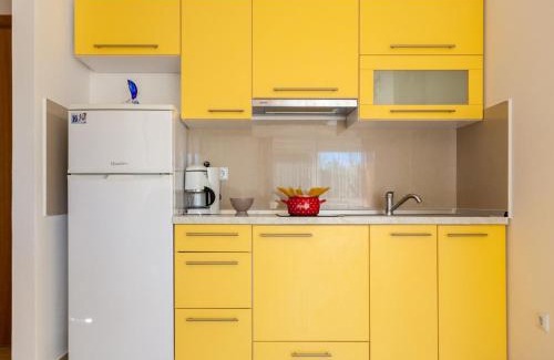 Sabljici Apartment | Spacious Apartment in The Croatian Islands
