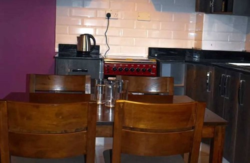 Nakuru Apartment | SPACIOUS APARTMENT!