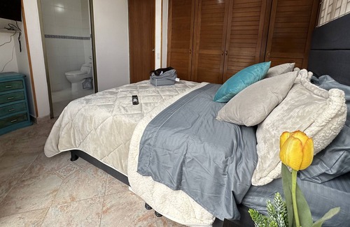 Usaquen Apartment | Spacious apartment near Hacienda Santa Barbaran
