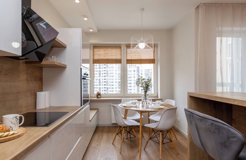 Pervomaysky District Apartment | Spacious apartment near DanaMall