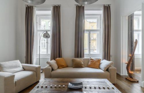 Nove Mesto Apartment | Spacious apartment near the park