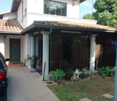 Lambare Apartment | Spacious apartment on the second floor