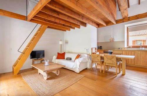 Lloseta Apartment | Spacious Apartment S'Era with Private Terrace