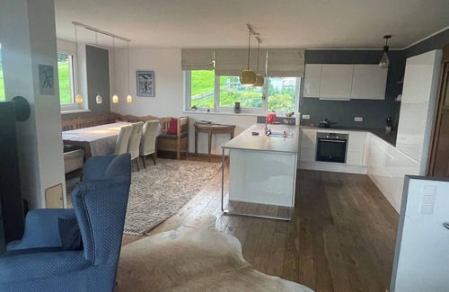 Grinzens Apartment | Spacious apartment with fantastic mountain views