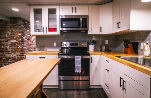 Cheyenne Apartment | Spacious basement with brand new kitchen