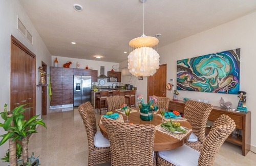 Akumal Condo | Spacious beachfront condo with AC, WiFi, swimming pool!