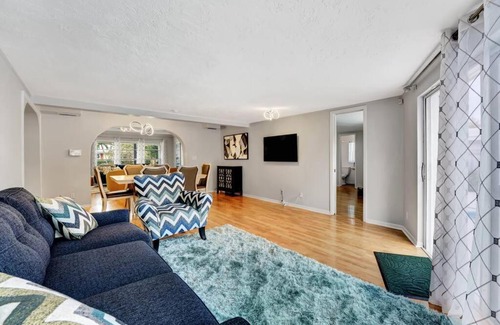 Boynton Beach Villa | Spacious Boyton Beach 4BR with pool near beach