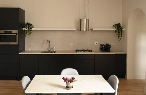 Dublin Apartment | Spacious, bright and modern apartment on Monkstown seafront