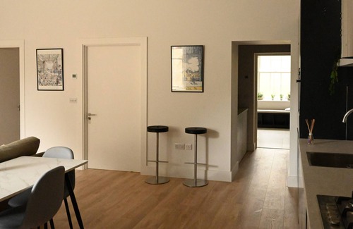 Dublin Apartment | Spacious, bright and modern apartment on Monkstown seafront