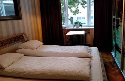 Tatari Apartment | Spacious bright apartment in the center of Tallinn