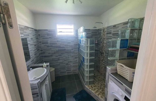 Point d'Or House | Spacious, bright villa ideal for families.