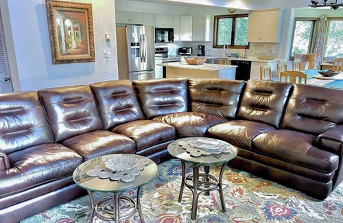 Columbine Lake House | Spacious Cabin w/WiFi, Pool Table, Fireplace, Washer/Dryer - Snowbird-Friendly
