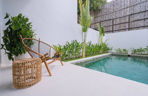 Tibubeneng Villa | Spacious Canggu Villa w/rooftop & private plunge poolnUnity Villa #1